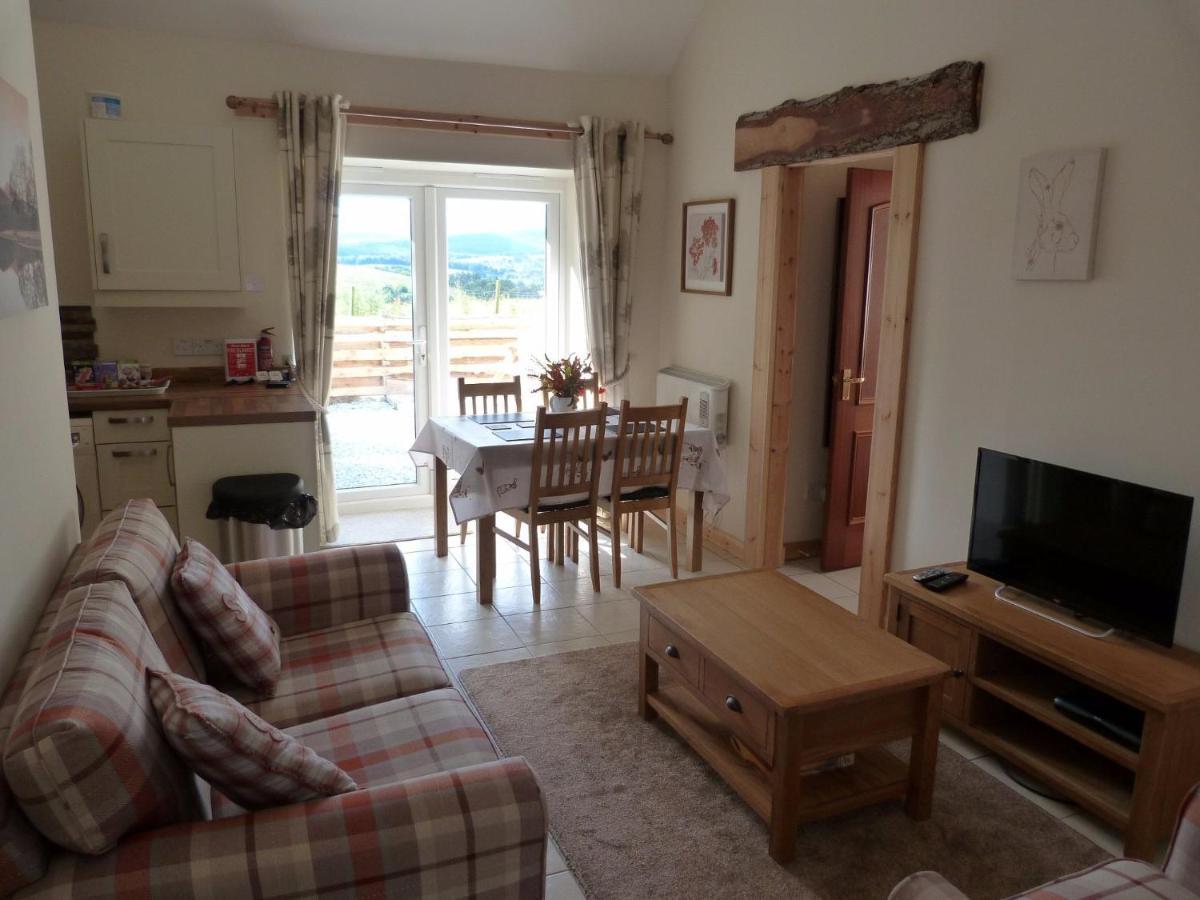 Broomhead Cottages Dufftown Dış mekan fotoğraf